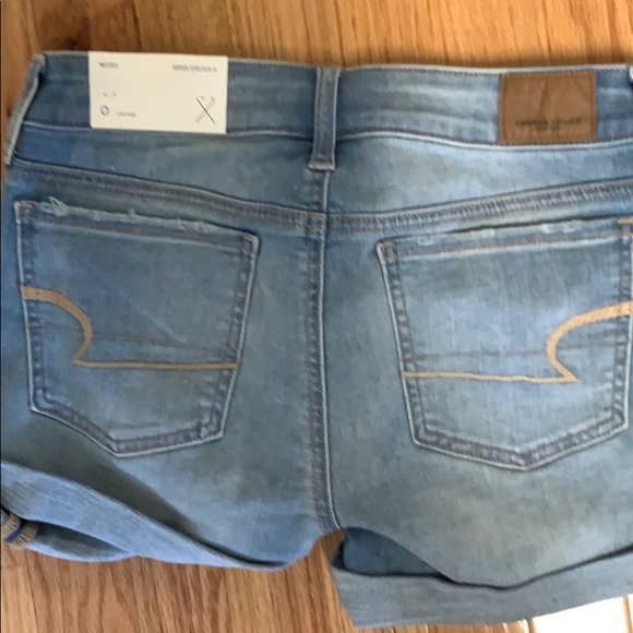 NWT American Eagle denim shorts - Picture 2 of 2